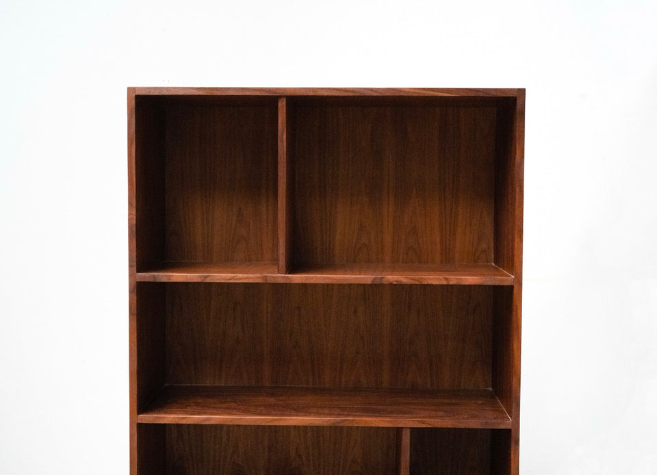 4 Space Bookcase - Split
