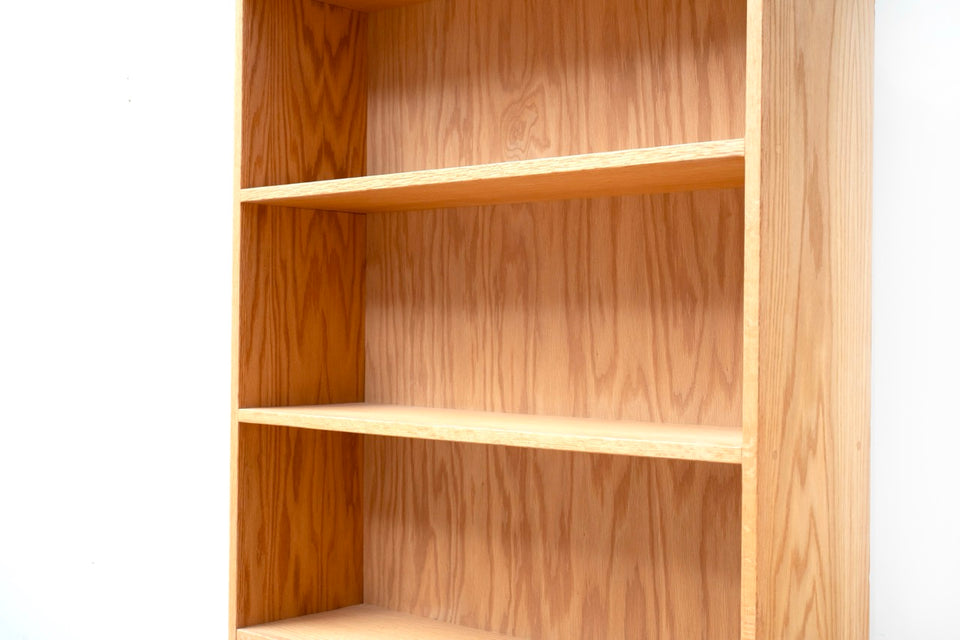 7 Space Bookcase
