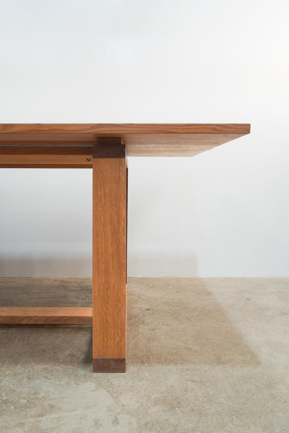 Wabansia Dining Table