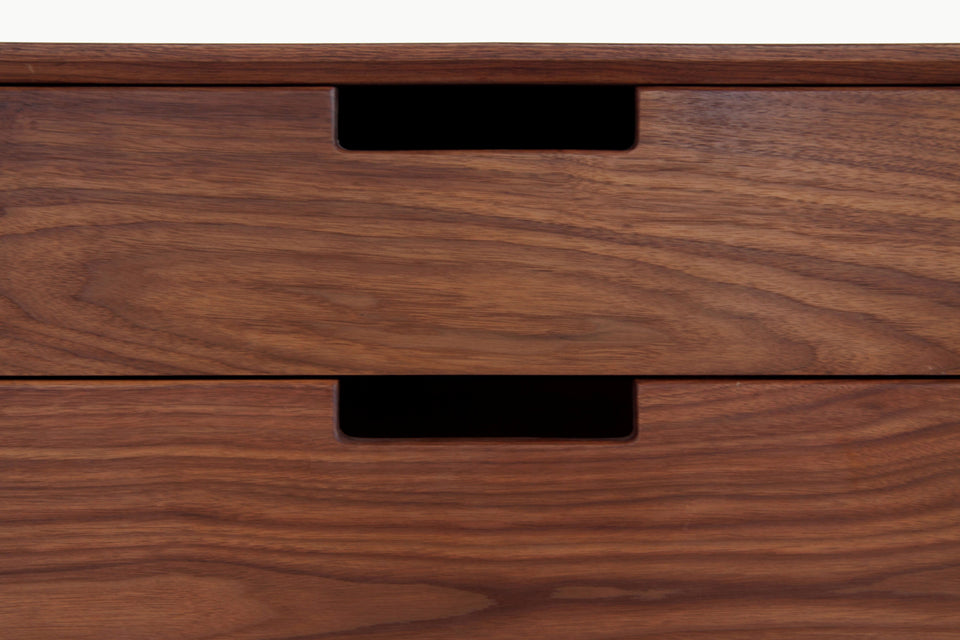 Forde Wideboy Dresser - 8 Drawer